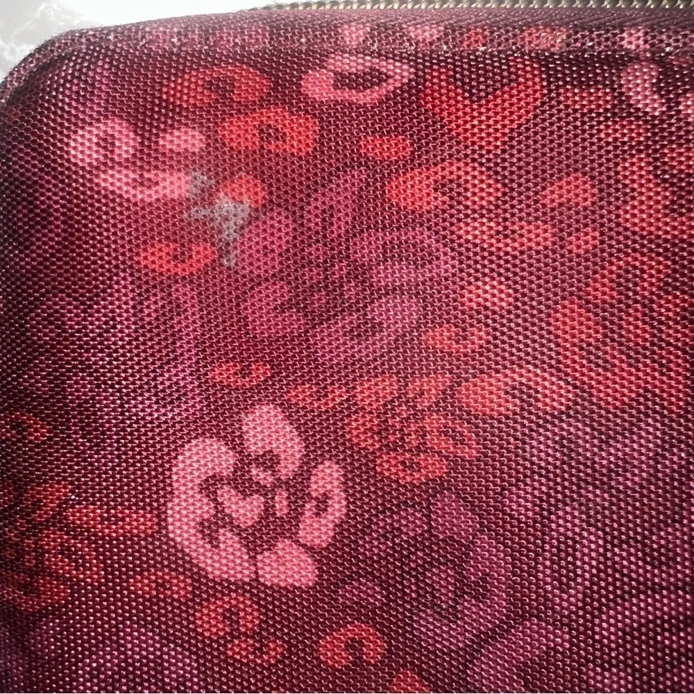 Travelon RFID Blocking Zip-Around Wristlet Wallet - Burgundy Floral Leopard